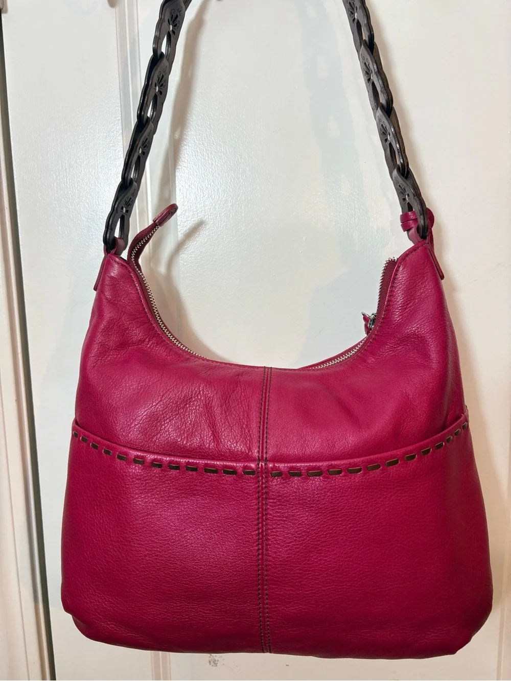 Brighton Berry Pink Leather Hobo Shoulder Bag Scalloped Floral Strap F146897